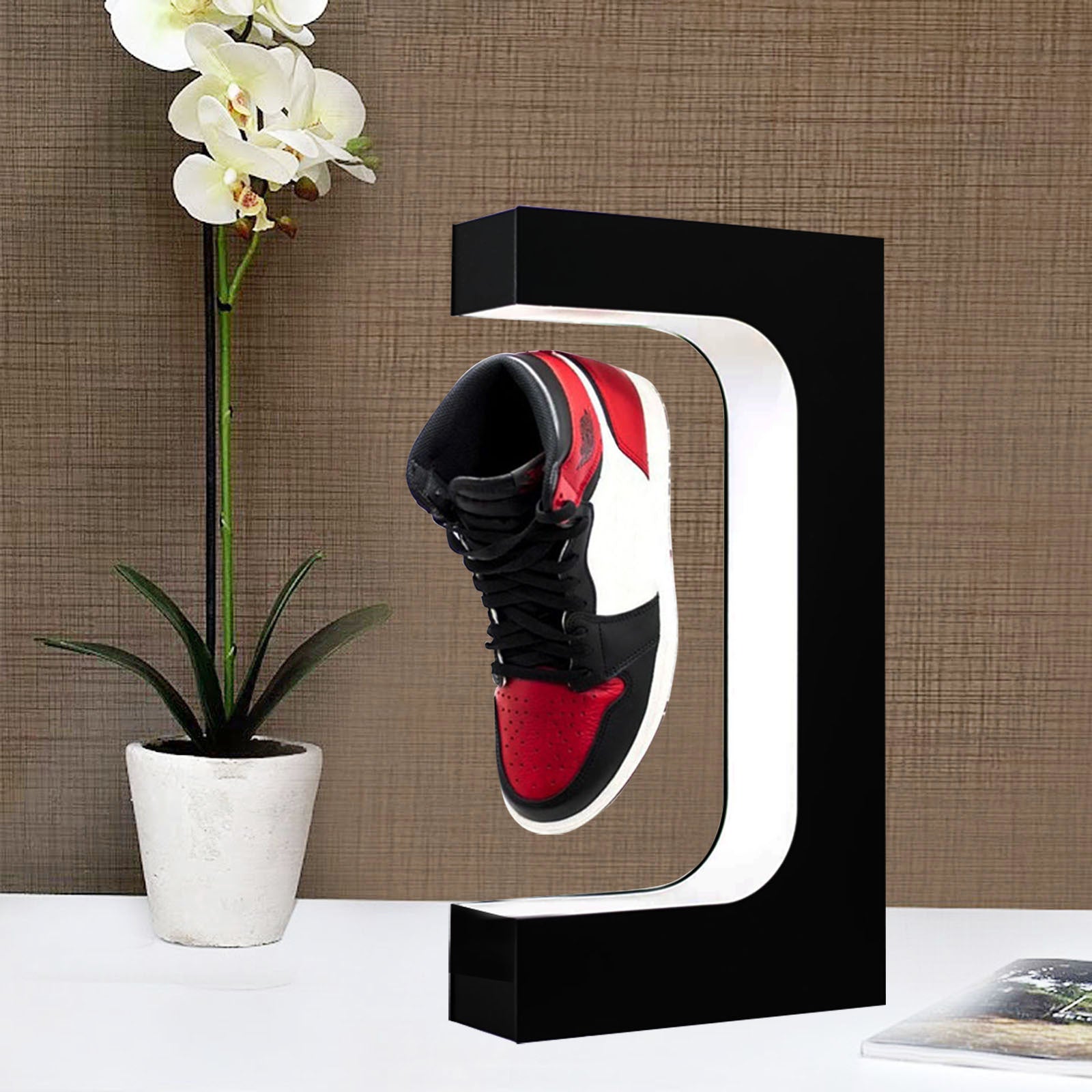Adjustable Magnetic Levitation Shoe Display Rack